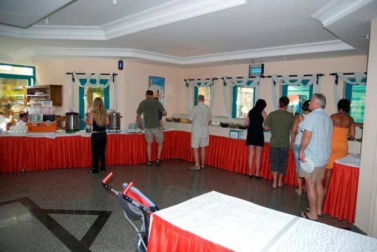 Grand Levent Hotel