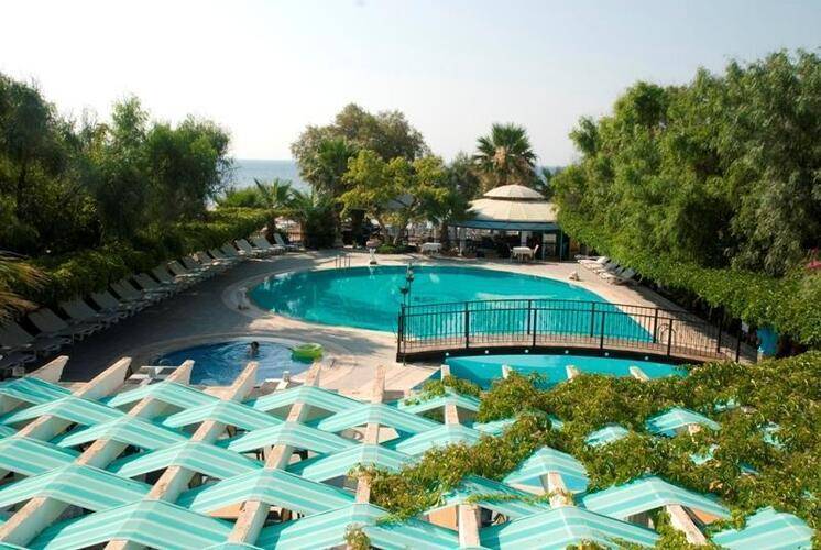 Grand Levent Hotel