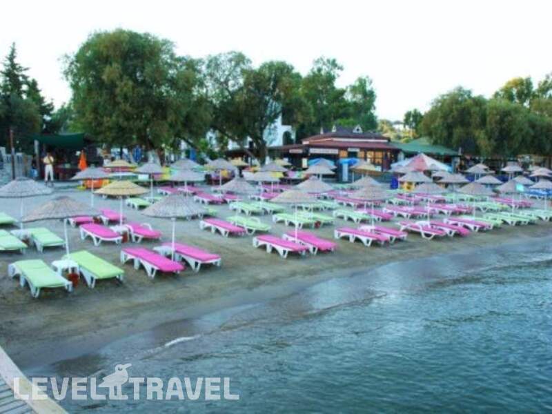 Фотография Colossus Hotel