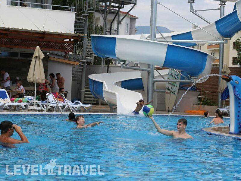 Фотография Blue Wave Suite Hotel