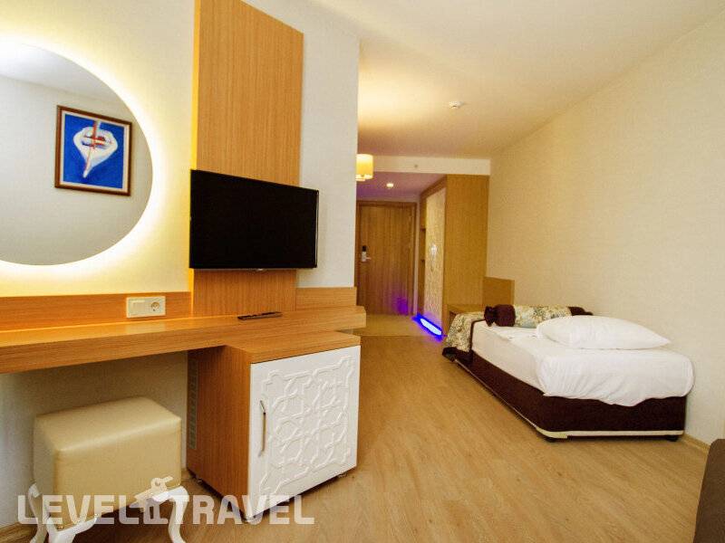 Фотография Blue Wave Suite Hotel