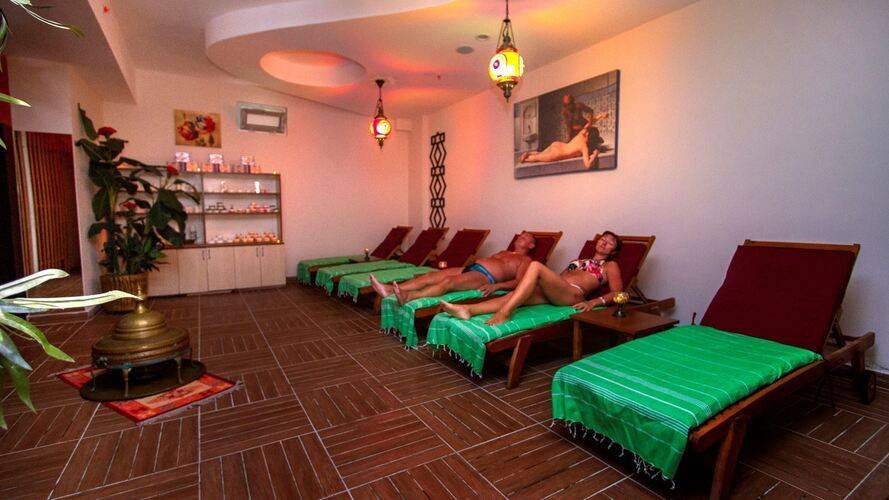 Blue Wave Suite Hotel