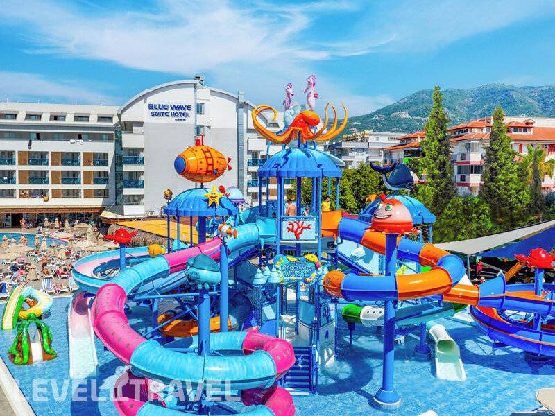 Фотография Blue Wave Suite Hotel