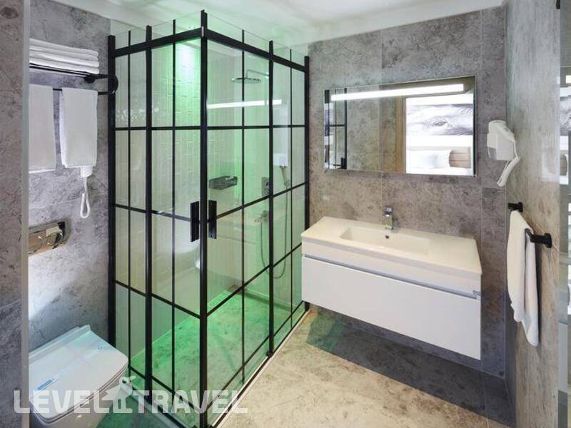 Фотография Lalila Blue Suites (Ex.Kalemci Hotel) Фотография Lalila Blue Suites (Ex.Kalemci Hotel)