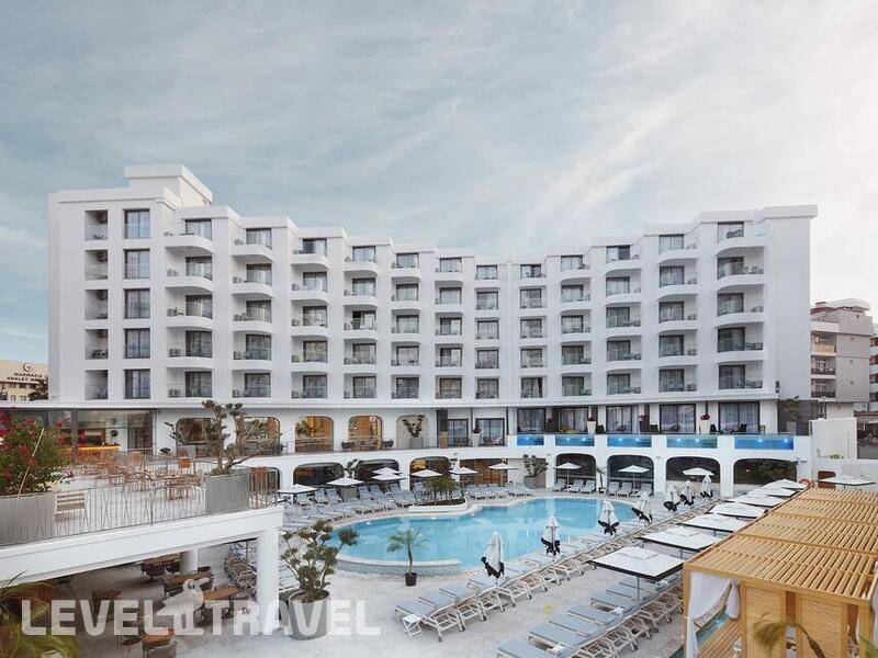 Фотография Lalila Blue Suites (Ex.Kalemci Hotel) Фотография Lalila Blue Suites (Ex.Kalemci Hotel)