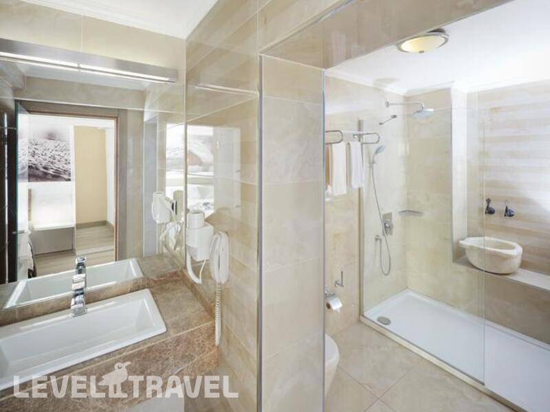 Фотография Lalila Blue Suites (Ex.Kalemci Hotel) Фотография Lalila Blue Suites (Ex.Kalemci Hotel)