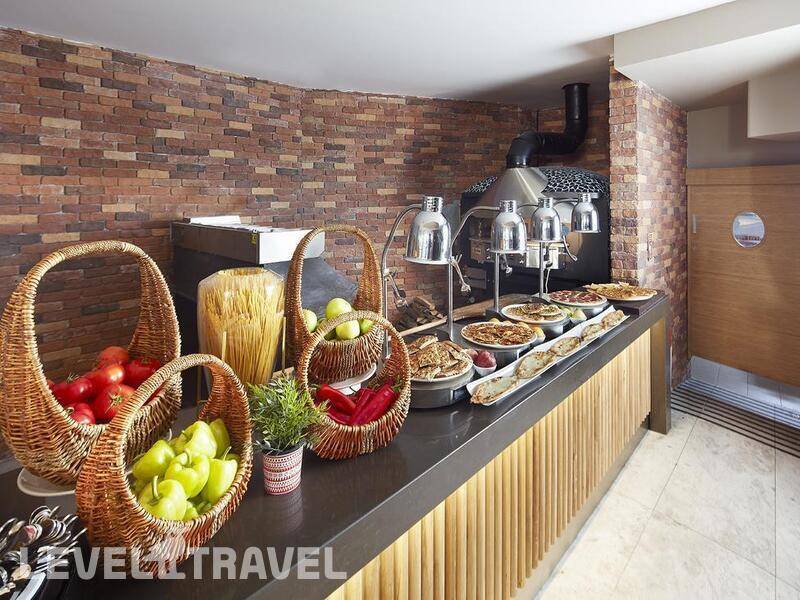 Фотография Lalila Blue Suites (Ex.Kalemci Hotel) Фотография Lalila Blue Suites (Ex.Kalemci Hotel)