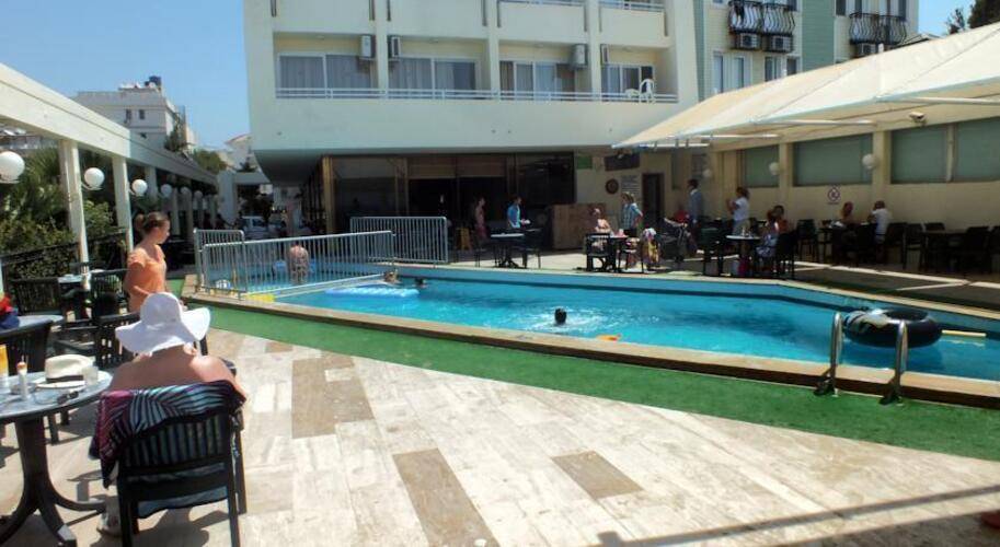 Tuntas Apart Hotel Altinkum (Ex. Tuntas Hotel)