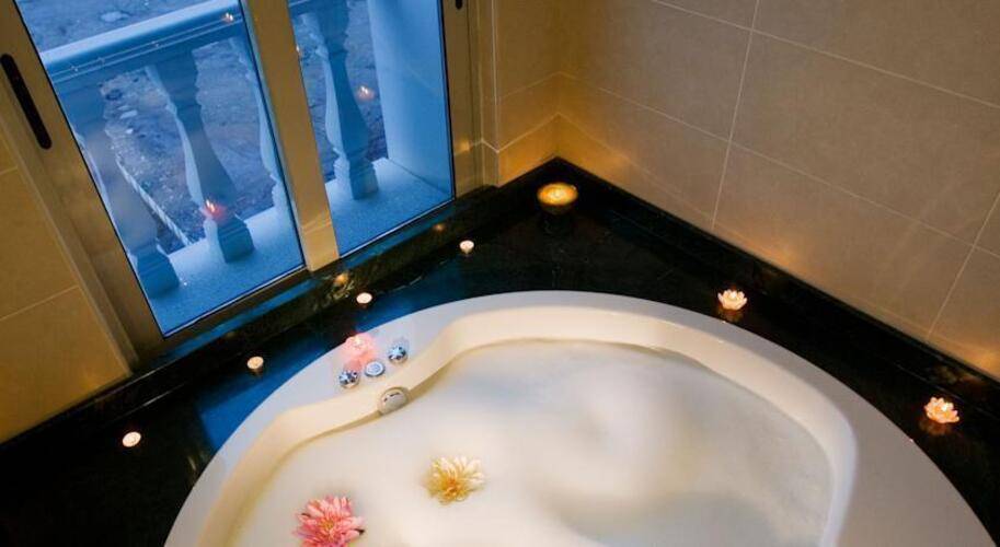 Crowne Plaza Antalya Hotel