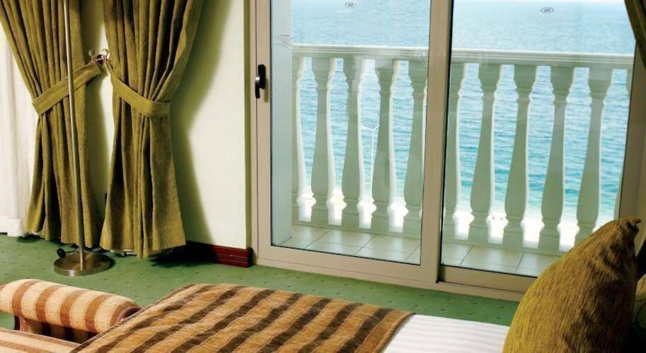 Crowne Plaza Antalya Hotel