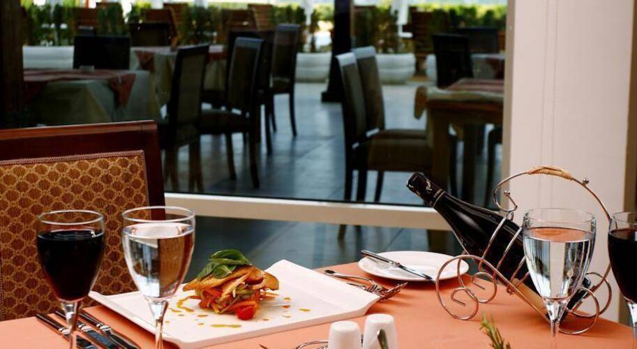 Crowne Plaza Antalya Hotel