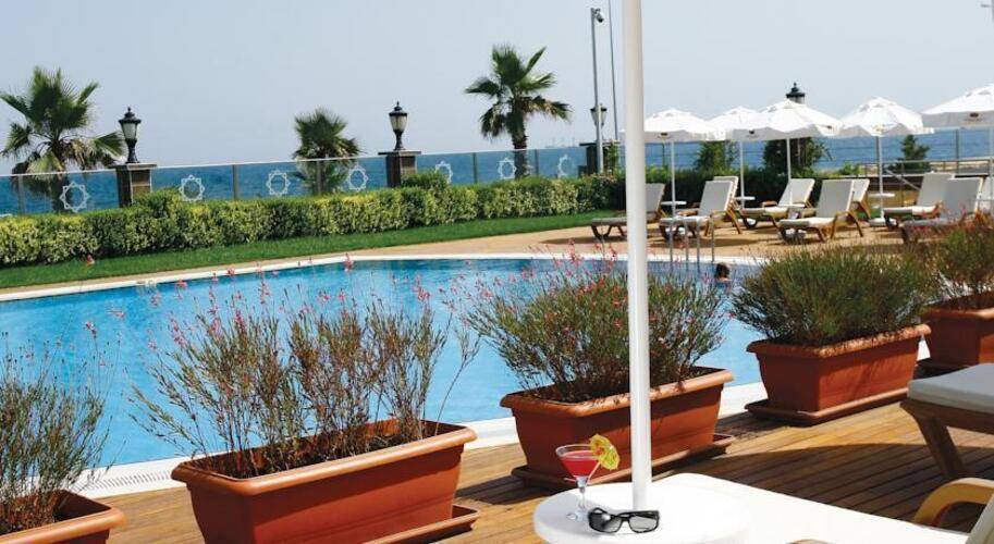 Crowne Plaza Antalya Hotel