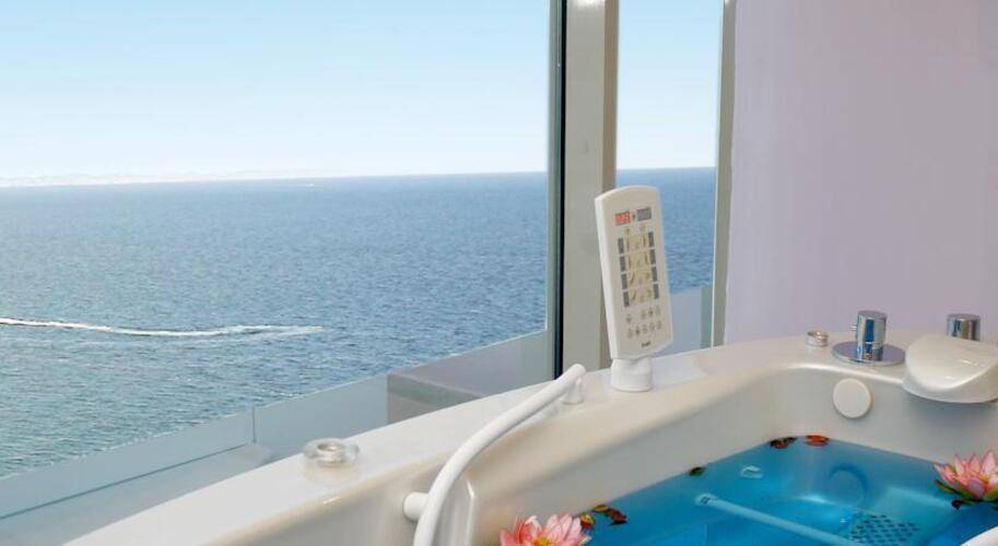 Crowne Plaza Antalya Hotel