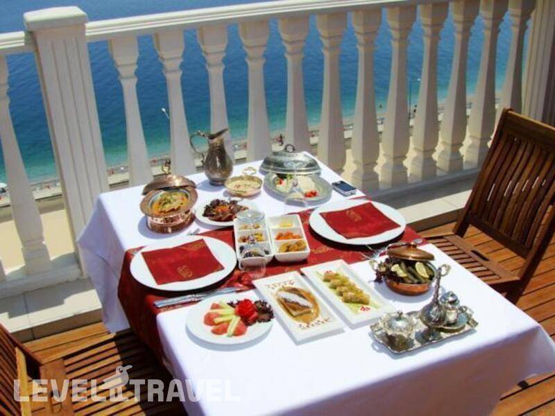 Фотография Crowne Plaza Antalya Hotel