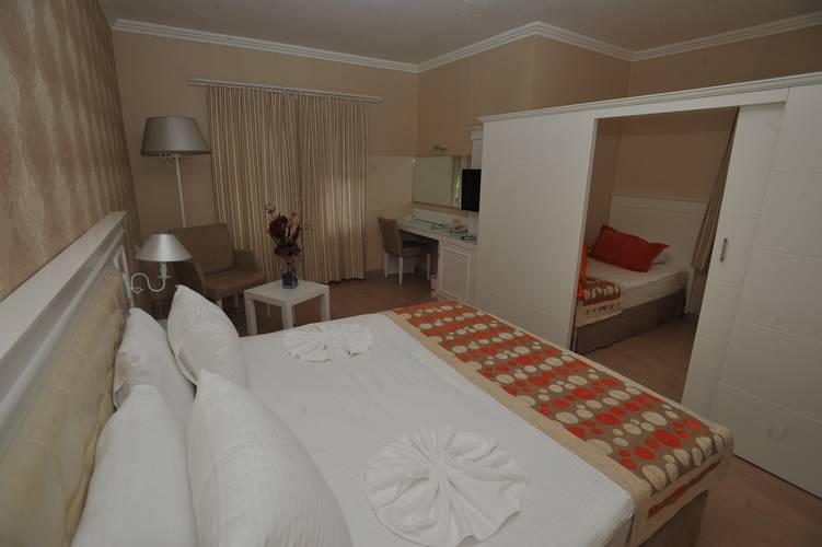Club Nena Hotel