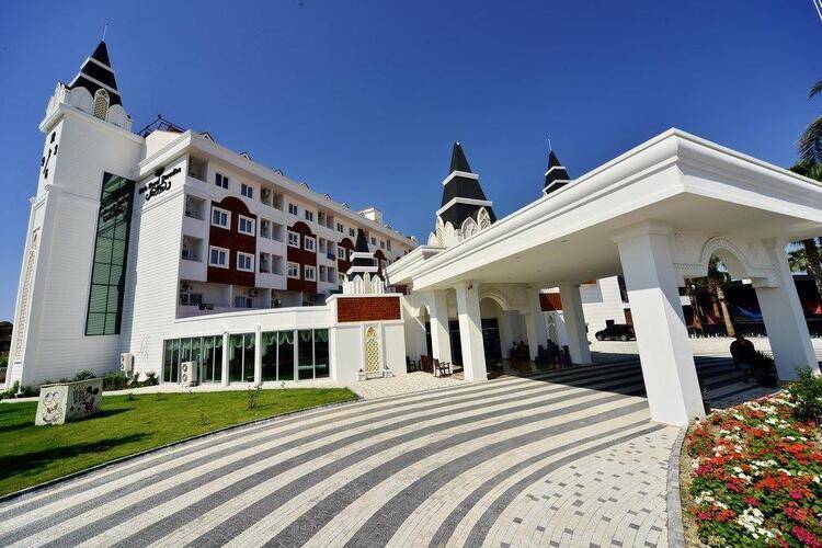 Side Royal Paradise Hotel
