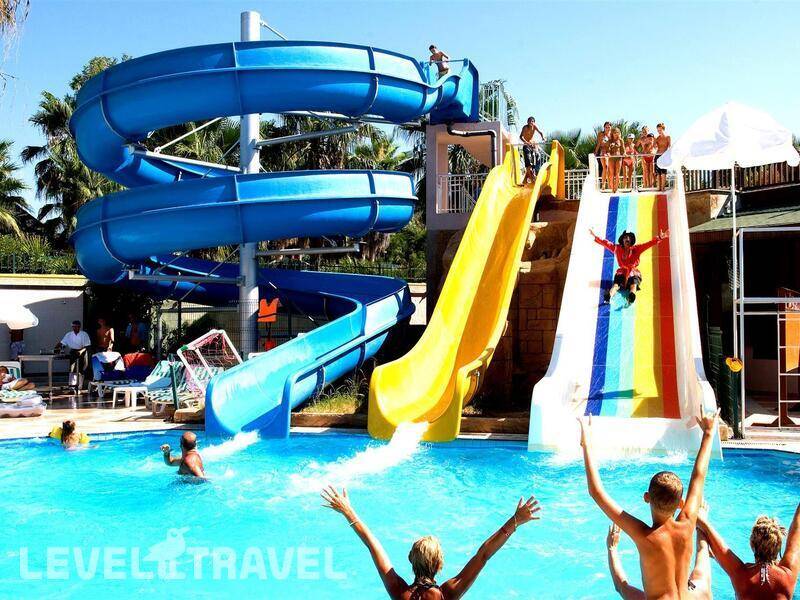 Фотография Holiday Garden Resort