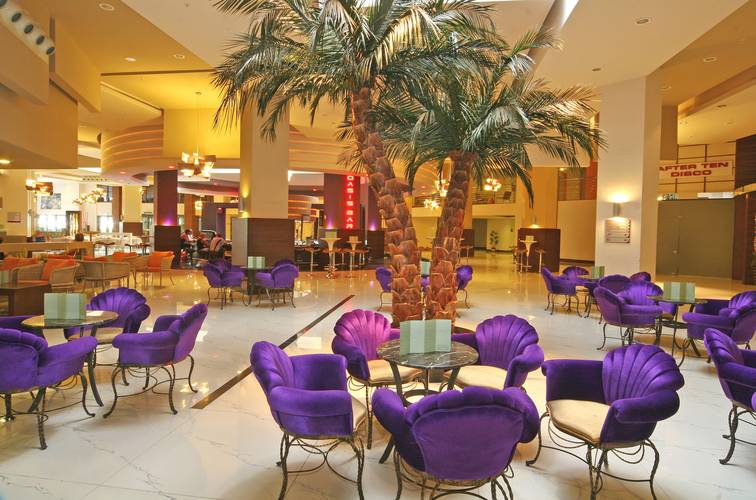 Limak Lara De Luxe Hotel & Resort