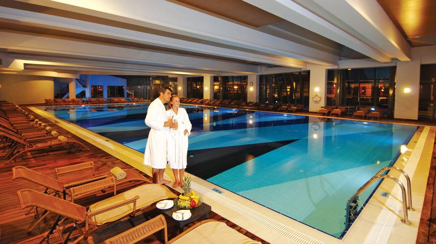 Limak Lara De Luxe Hotel & Resort
