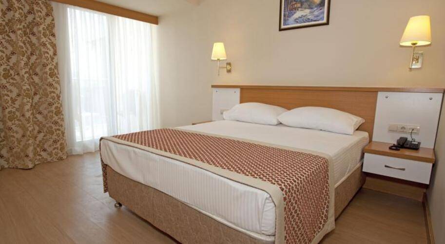 Aes Club Hotel