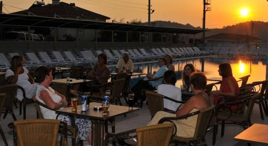 Aes Club Hotel