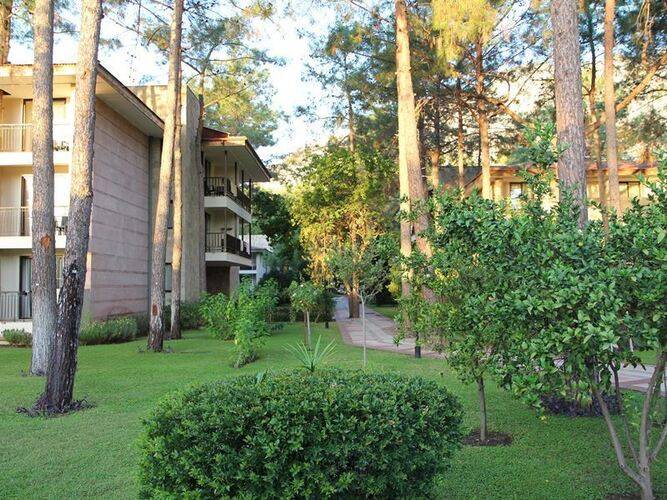 Champion Holiday Village