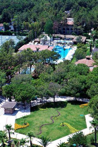 Champion Holiday Village