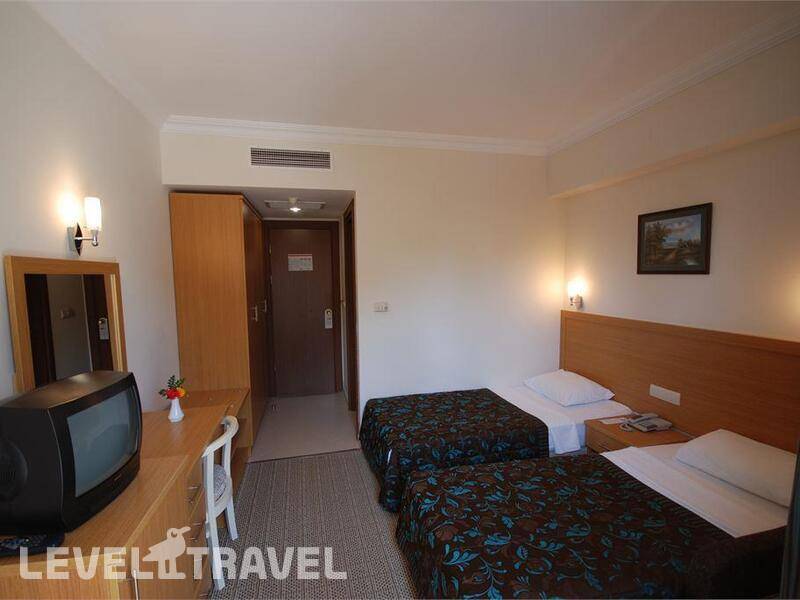 Фотография Perdikia Beach Hotel