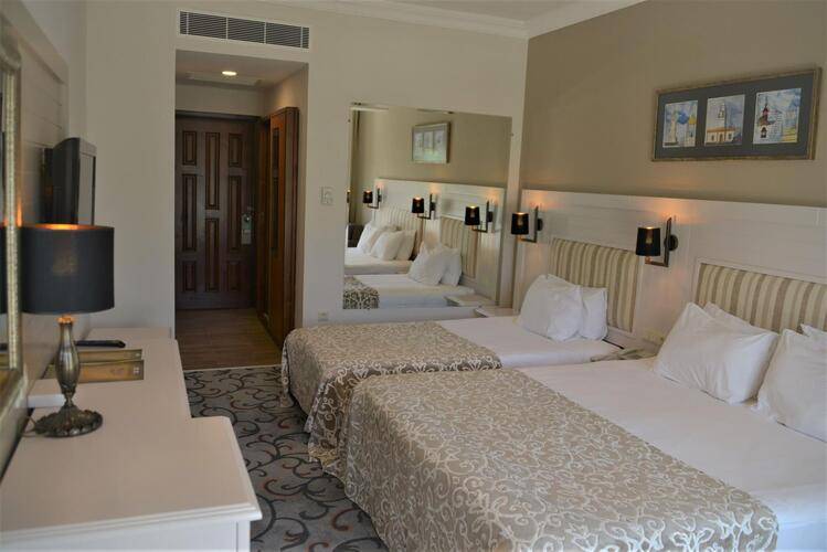 Club Boran Mare Beach Hotel