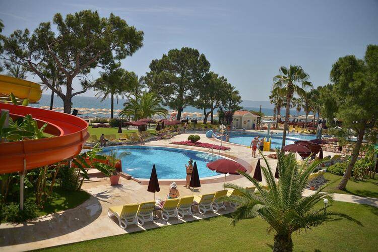 Club Boran Mare Beach Hotel