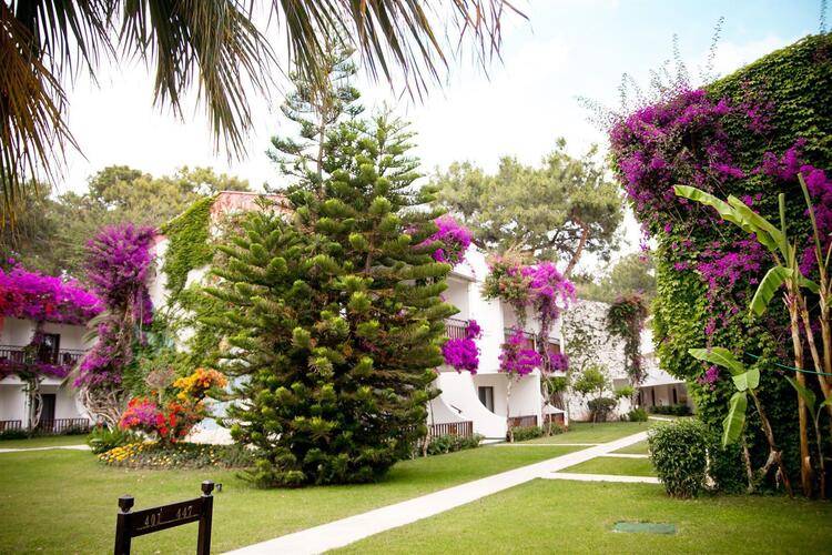 Club Boran Mare Beach Hotel