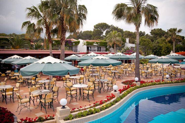 Club Boran Mare Beach Hotel
