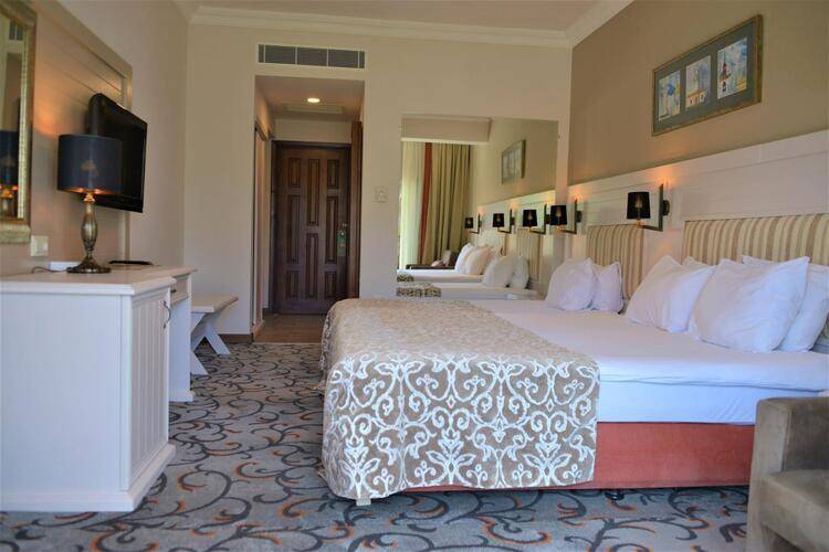 Club Boran Mare Beach Hotel