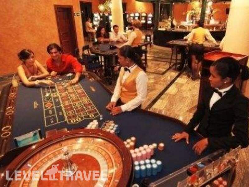 Фотография Sirenis Tropical Suites & Casino
