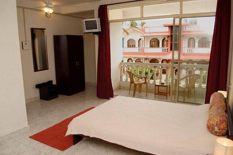 La Vaiencia Beach Resort