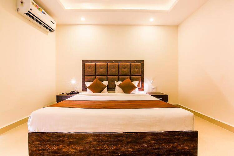La Vaiencia Beach Resort