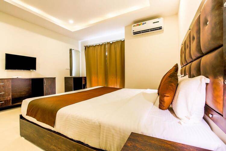 La Vaiencia Beach Resort