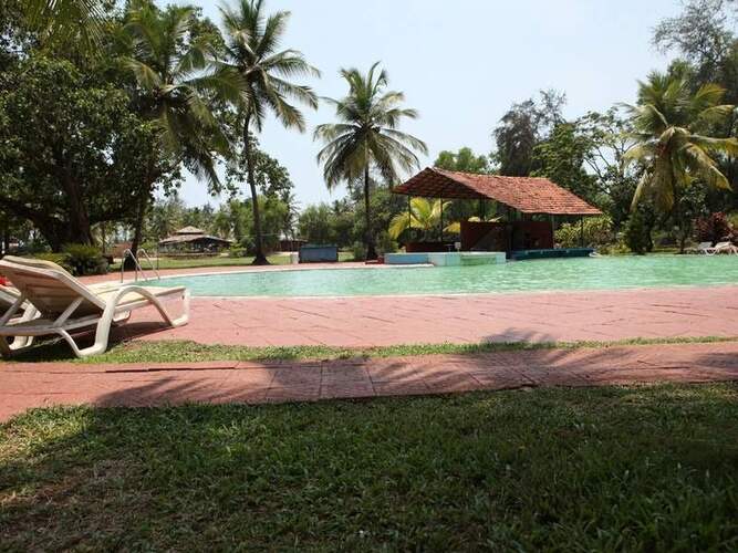 Varca Le Palms Beach Resort