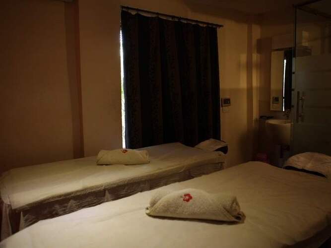 Varca Le Palms Beach Resort