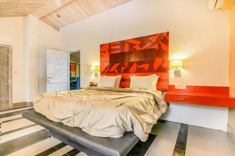 Casa Vagator Hotel