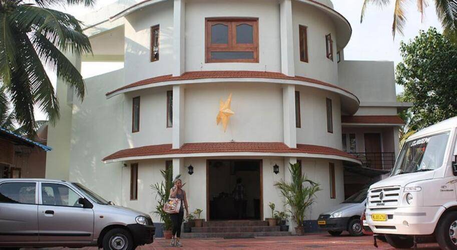 Park International Hotel