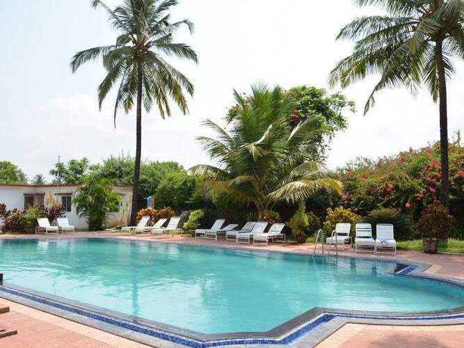 Longuinhos Beach Resort
