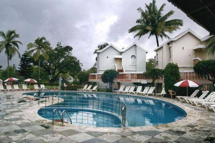 Whispering Palms Beach Resort