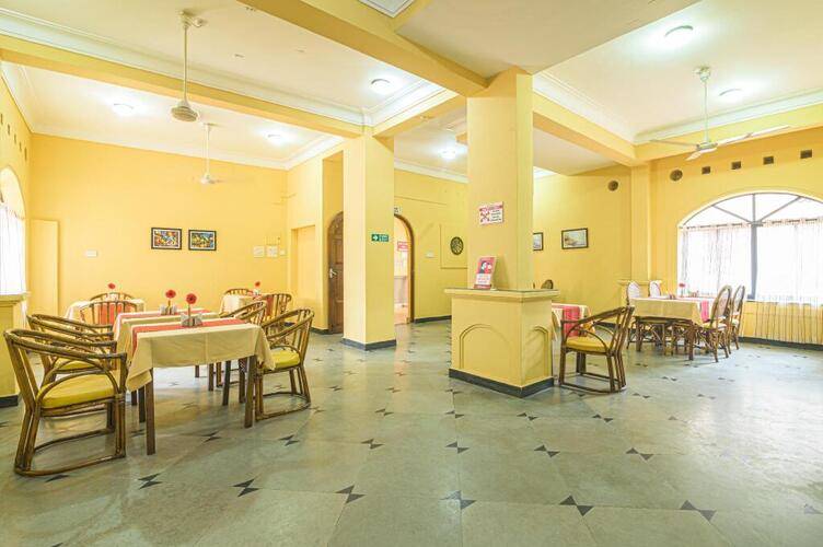 Townhouse Calangute Circle (Ex. Horizon Resort)