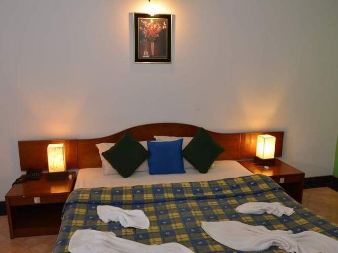 Shikara Beach Resort (Ex. Luisa By The Sea)