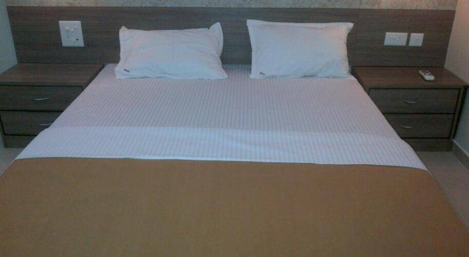 Rahi Coral Beach Resort