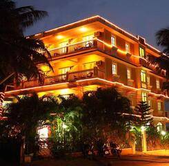 $item['hotel']['name']