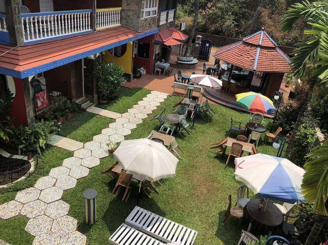 Peravel Beach Holiday Home