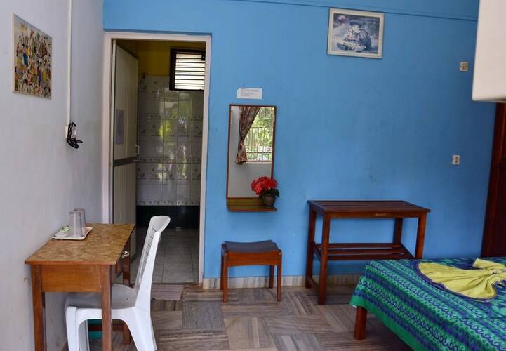 Peravel Beach Holiday Home