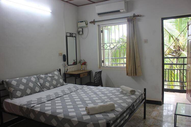 Peravel Beach Holiday Home
